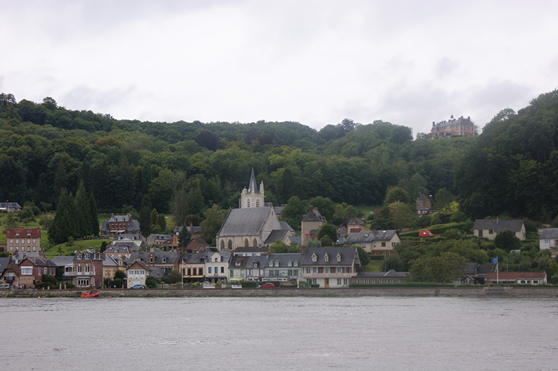 Villequier, vue de la rive gauche